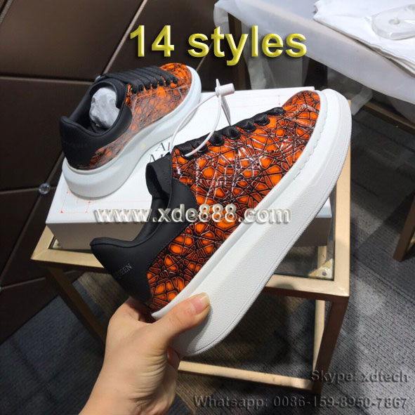 Wholesale Lace-up Sneakers Couple Shoes